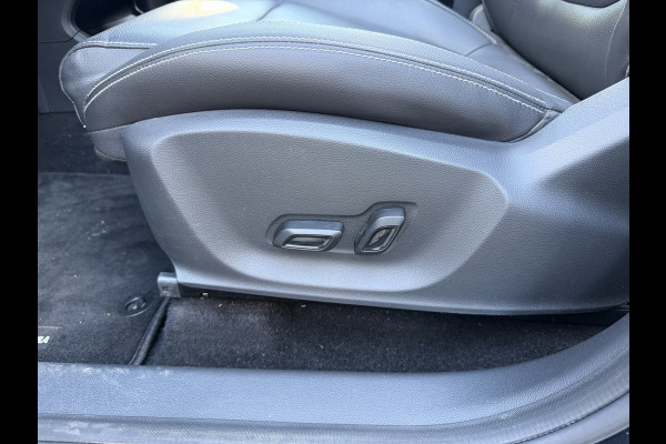 MG Mg Zs BWJ 12-2020 | EV 150PK Luxury 45 kWh SOH 91,7% | LEER | PANO DAK | STOELVERW | NAVI | CLIMA | CARPLAY | PDC | AD CRUISE |