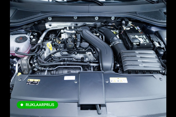 Volkswagen T-Roc 1.5 TSI R-Line Black Style | Panoramadak | Camera | Afn Trekhaak | IQ-Light | Beats audio | Travel assist | Stoel- & stuurverwarming, Apple Carplay/Android auto, Camera, Afn. trekhaak, Elec. klep