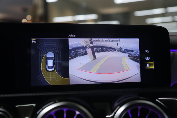 Mercedes-Benz CLA-Klasse 200 Business Solution AMG PANO/CAM/KEYLESS/LANEASSIST/VOL