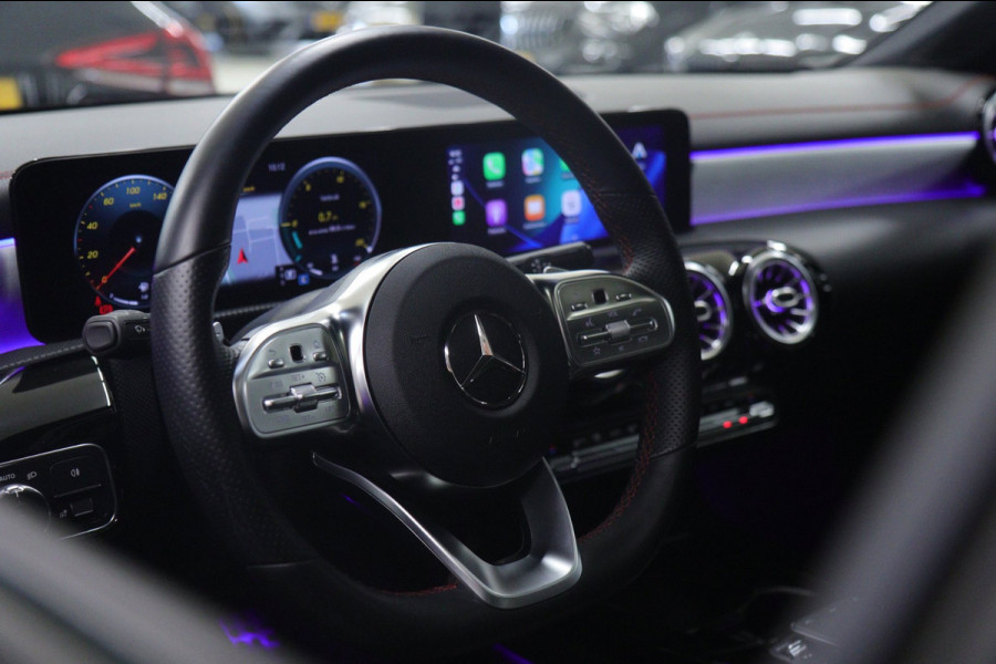 Mercedes-Benz CLA-Klasse 200 Business Solution AMG PANO/CAM/KEYLESS/LANEASSIST/VOL