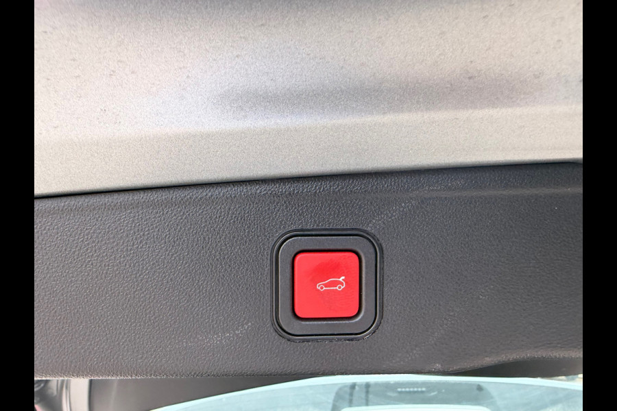 Jeep Avenger 1.2 e-Hybrid Altitude, Rijklaarprijs / 12 mnd Bovag garantie