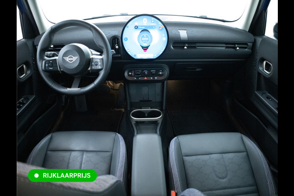MINI 5-deurs 1.5 Cooper C Black 5 drs. | Stoel- & Stuurverw. | Leer | Cruise | Camera | Navigatie | App. connect | 17"LMV | All season banden, Draadloze tel. lader, Led, DAB