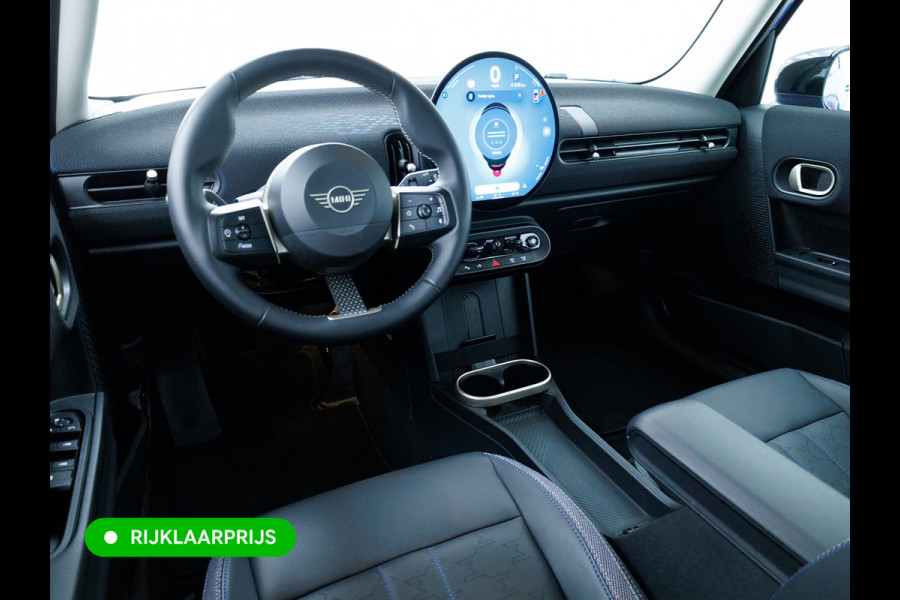 MINI 5-deurs 1.5 Cooper C Black 5 drs. | Stoel- & Stuurverw. | Leer | Cruise | Camera | Navigatie | App. connect | 17"LMV | All season banden, Draadloze tel. lader, Led, DAB