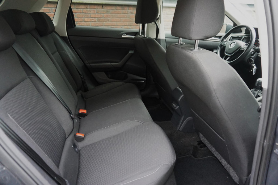 Volkswagen Polo 1.0 TSI Comfortline Business/CARPLAY/AUTOMAAT!