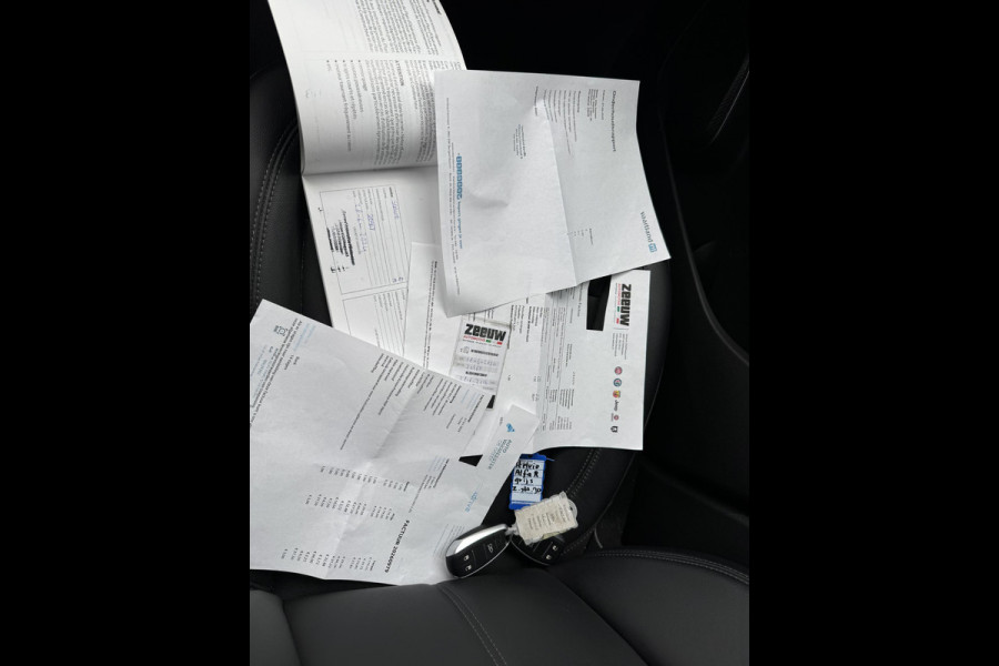 Alfa Romeo Stelvio 2.2 JTD AWD Veloce Automaat | VAN: € 34.900- VOOR: € 32.877,- UW HERFSTVOORDEEL: € 2.023,- | CAMERA| STOEL + STUURVERWARMING + MEMORY| KEY LESS ENTRY | LEDER | ADAPT. CRUISE CONTROL | 12 MND BOVAG GARANTIE