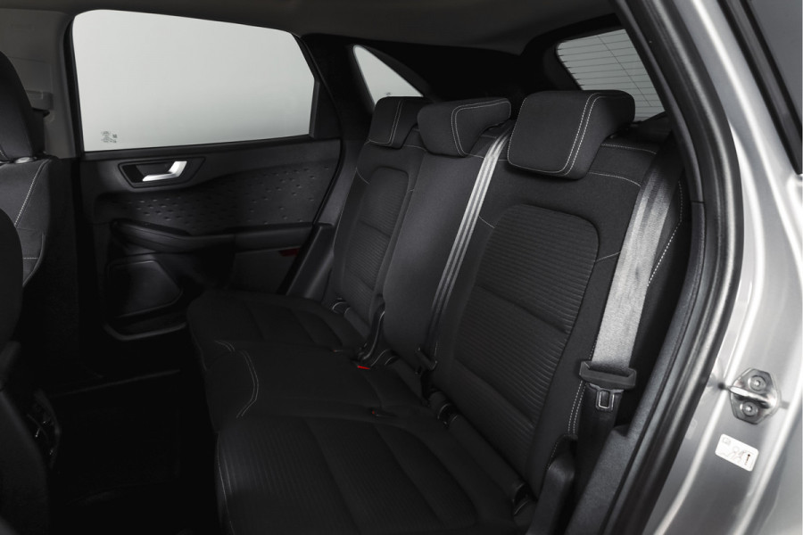 Ford Kuga 2.5 PHEV Titanium | Winterpakket | PDC V+A | Camera V+A | Navi + Carplay | Adapt. Cruise | PDC | Elek. Klep | LM 18" |