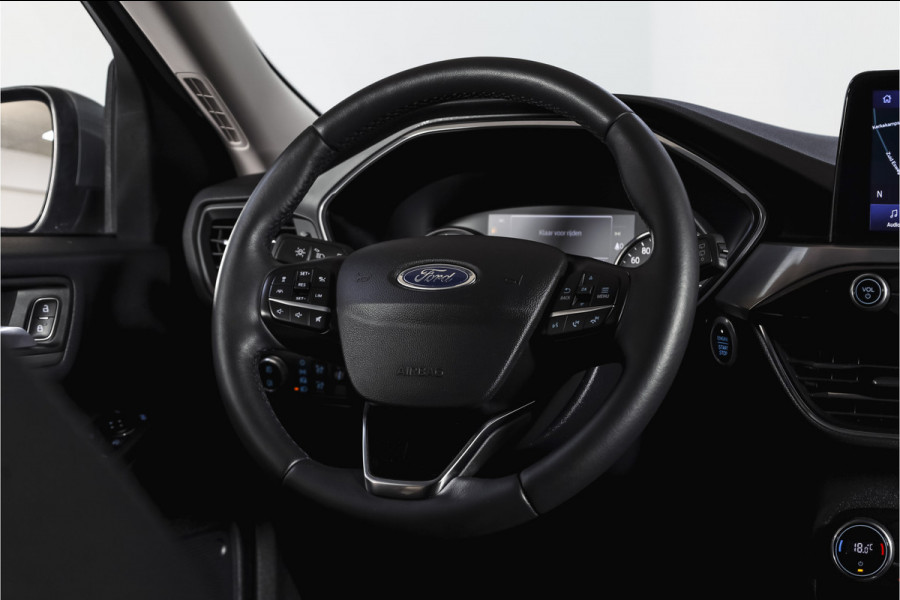 Ford Kuga 2.5 PHEV Titanium | Winterpakket | PDC V+A | Camera V+A | Navi + Carplay | Adapt. Cruise | PDC | Elek. Klep | LM 18" |