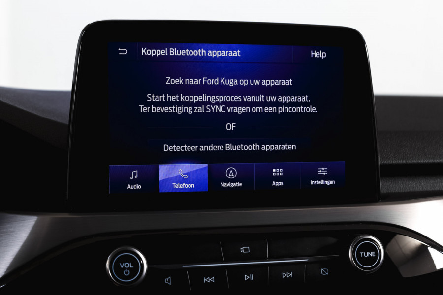Ford Kuga 2.5 PHEV Titanium | Winterpakket | PDC V+A | Camera V+A | Navi + Carplay | Adapt. Cruise | PDC | Elek. Klep | LM 18" |