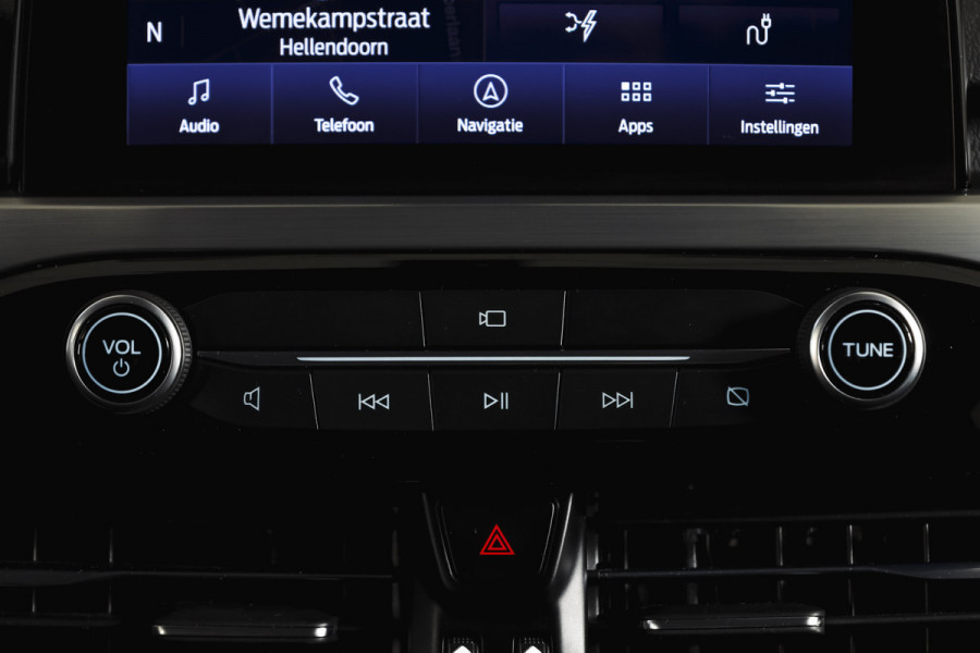 Ford Kuga 2.5 PHEV Titanium | Winterpakket | PDC V+A | Camera V+A | Navi + Carplay | Adapt. Cruise | PDC | Elek. Klep | LM 18" |