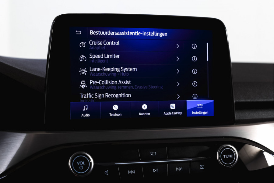 Ford Kuga 2.5 PHEV Titanium | Winterpakket | PDC V+A | Camera V+A | Navi + Carplay | Adapt. Cruise | PDC | Elek. Klep | LM 18" |