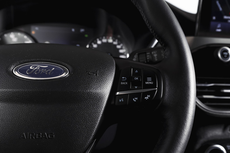 Ford Kuga 2.5 PHEV Titanium | Winterpakket | PDC V+A | Camera V+A | Navi + Carplay | Adapt. Cruise | PDC | Elek. Klep | LM 18" |