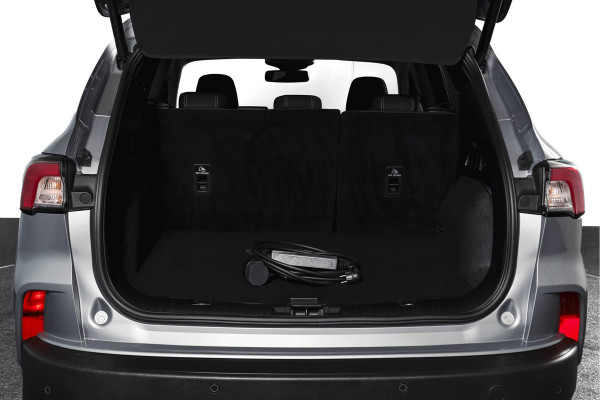 Ford Kuga 2.5 PHEV Titanium | Winterpakket | PDC V+A | Camera V+A | Navi + Carplay | Adapt. Cruise | PDC | Elek. Klep | LM 18" |
