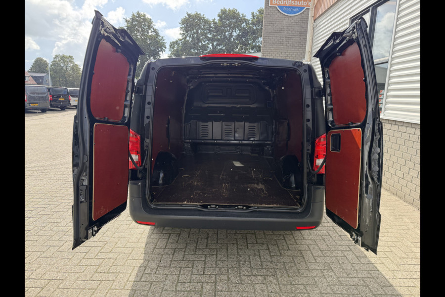 Mercedes-Benz Vito 110 CDI Lang L2H1 / euro 6 / bpm vrij / vaste prijs rijklaar € 16.950 ex btw / lease vanaf € 285 / airco / cruise control / navigatie / achterdeuren / comfort stoelen