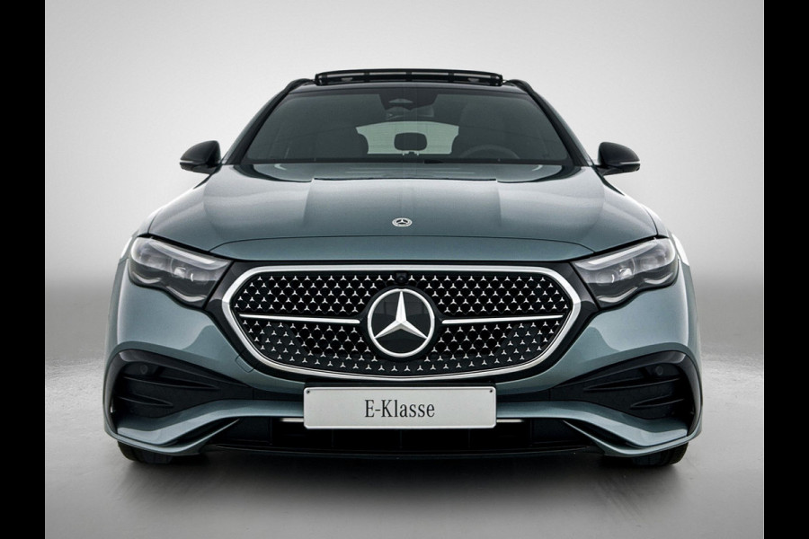 Mercedes-Benz E-Klasse Estate 300 e Business Solution AMG | Winterpakket | Nightpakket | Comfortpakket Plus | Trekhaak | Panoramaschuifdak | 360° camera | 20-inch multispaak AMG velgen |