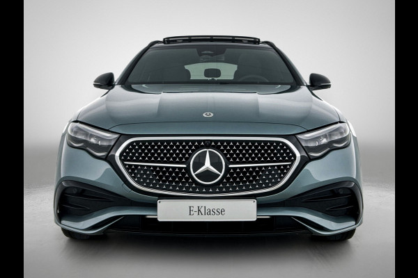 Mercedes-Benz E-Klasse Estate 300 e Business Solution AMG | Winterpakket | Nightpakket | Comfortpakket Plus | Trekhaak | Panoramaschuifdak | 360° camera | 20-inch multispaak AMG velgen |