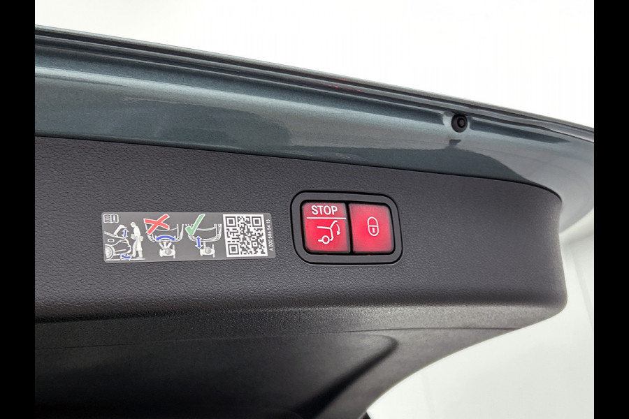 Mercedes-Benz E-Klasse Estate 300 e Business Solution AMG | Winterpakket | Nightpakket | Comfortpakket Plus | Trekhaak | Panoramaschuifdak | 360° camera | 20-inch multispaak AMG velgen |