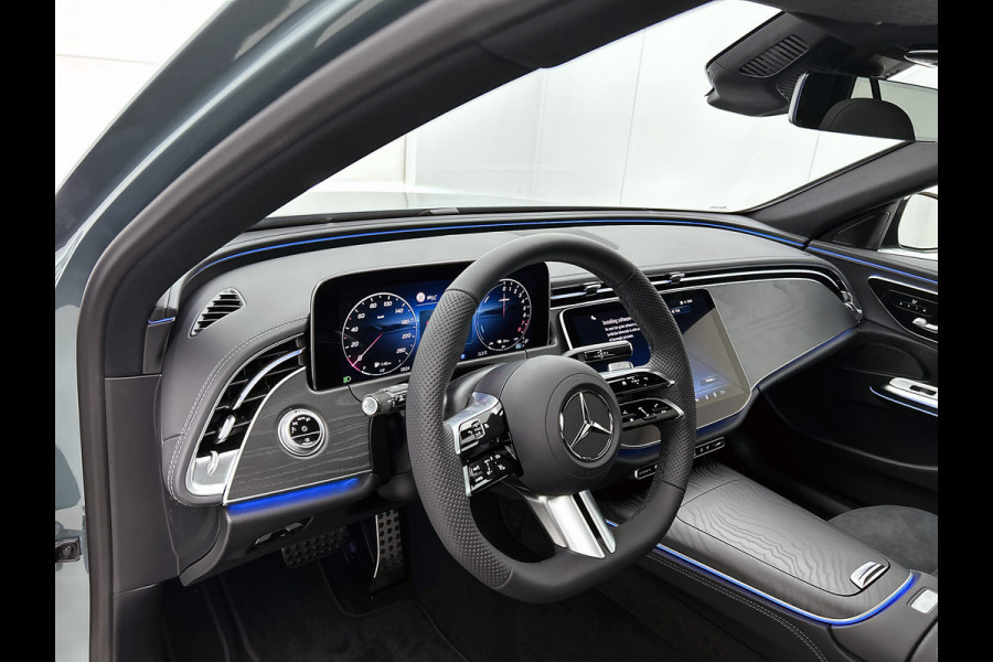 Mercedes-Benz E-Klasse Estate 300 e Business Solution AMG | Winterpakket | Nightpakket | Comfortpakket Plus | Trekhaak | Panoramaschuifdak | 360° camera | 20-inch multispaak AMG velgen |