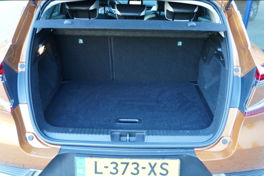 Renault Captur 1.0 TCe 90 Zen|Prijs rijklaar incl. 12 mnd garantie| LMV Camera PDC Trekhaak Airco Cruise