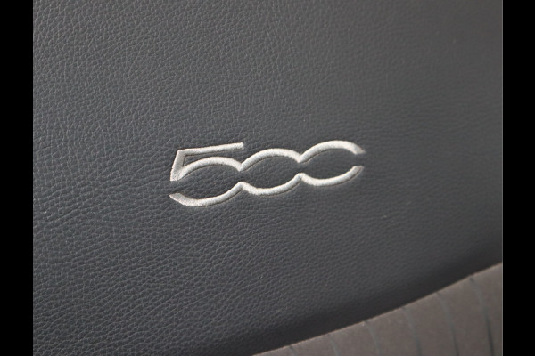 Fiat 500 1.2 Rockstar Navi / Pano / Pdc / Carplay / Elekramen /