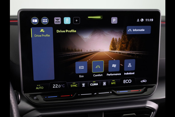 Seat Leon Sportstourer 1.5 TSI e-Hybrid FR PHEV First Edition 204 pk Automaat | Verlengde garantie | Navigatie | Parkeersensoren | Achteruitrijcamera | Autom. airco (3 zones) |