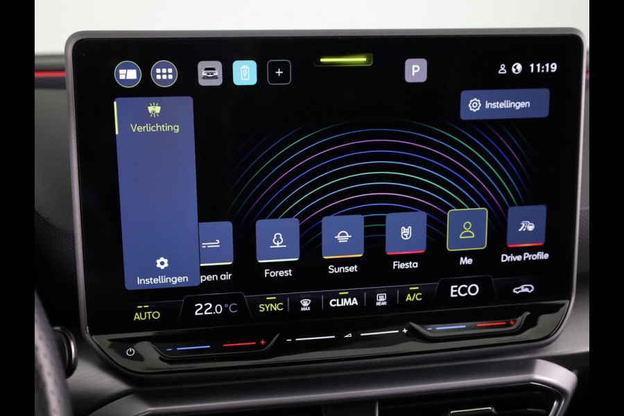 Seat Leon Sportstourer 1.5 TSI e-Hybrid FR PHEV First Edition 204 pk Automaat | Verlengde garantie | Navigatie | Parkeersensoren | Achteruitrijcamera | Autom. airco (3 zones) |