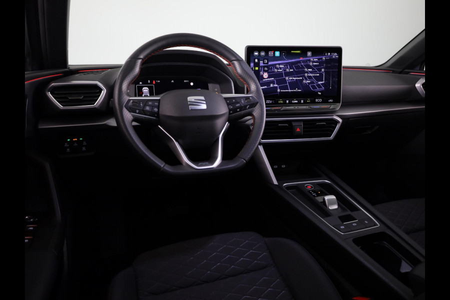 Seat Leon Sportstourer 1.5 TSI e-Hybrid FR PHEV First Edition 204 pk Automaat | Verlengde garantie | Navigatie | Parkeersensoren | Achteruitrijcamera | Autom. airco (3 zones) |
