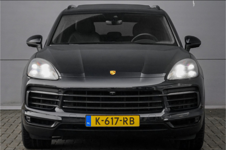 Porsche Cayenne 3.0 E-Hybrid Pano Camera 360° Sport Chrono Luchtvering