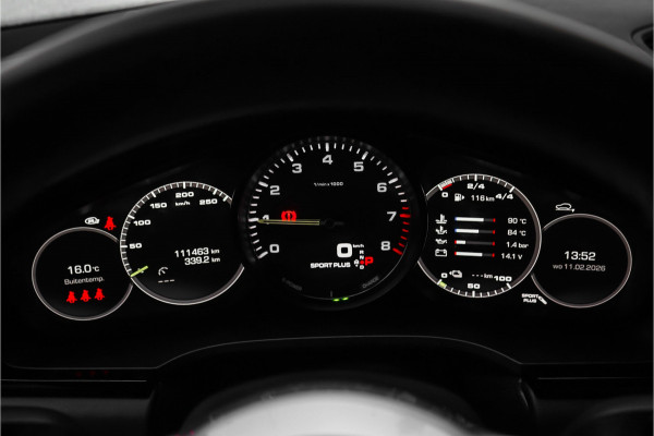 Porsche Cayenne 3.0 E-Hybrid Pano Camera 360° Sport Chrono Luchtvering