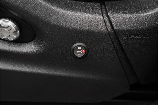 Porsche Cayenne 3.0 E-Hybrid Pano Camera 360° Sport Chrono Luchtvering