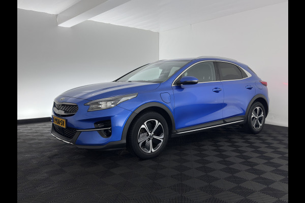 Kia Xceed 1.6 GDi PHEV DynamicPlusLine (Plug-In) {SoH-97%} (INCL-BTW ) Aut.*LEATHER-FABRIC | FULL-LED | KEYLESS | NAVI-FULLMAP | HEATED-SPORTSEATS | CAMERA | DAB | LANE-ASSIST | CRUISE | PRIVACY-GLASS | 16''ALU*