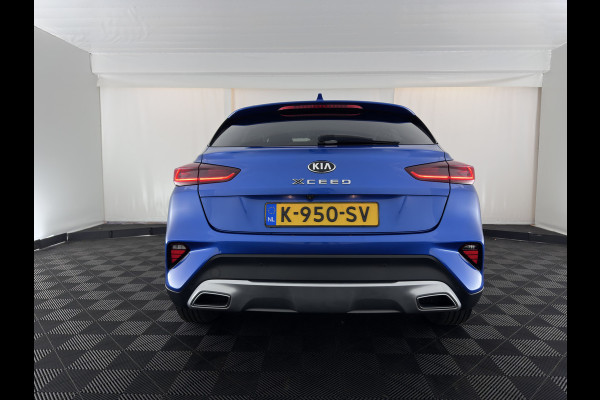 Kia Xceed 1.6 GDi PHEV DynamicPlusLine (Plug-In) {SoH-97%} (INCL-BTW ) Aut.*LEATHER-FABRIC | FULL-LED | KEYLESS | NAVI-FULLMAP | HEATED-SPORTSEATS | CAMERA | DAB | LANE-ASSIST | CRUISE | PRIVACY-GLASS | 16''ALU*