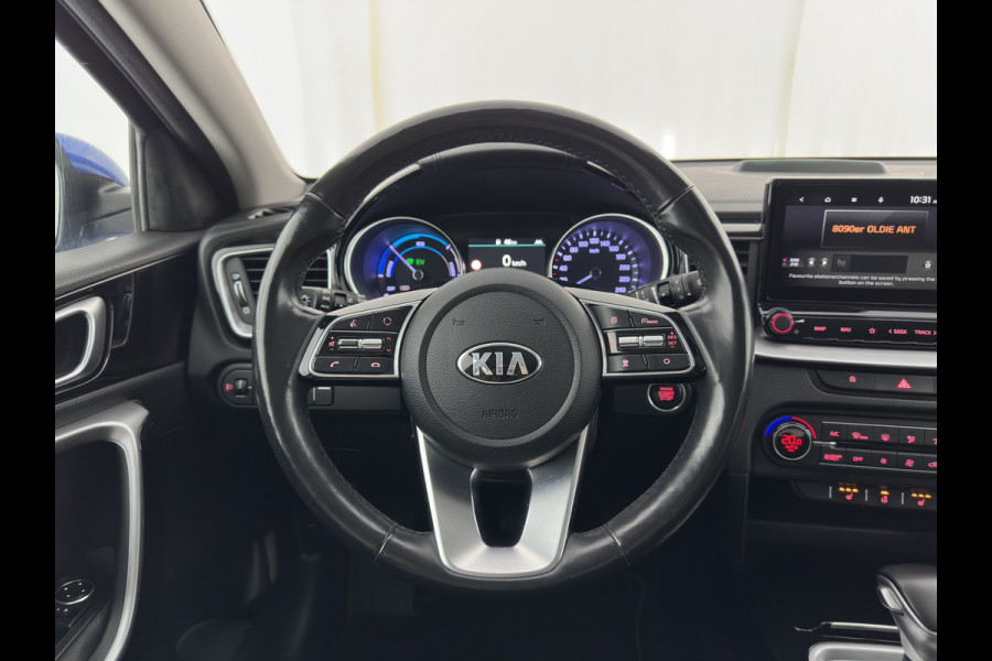 Kia Xceed 1.6 GDi PHEV DynamicPlusLine (Plug-In) {SoH-97%} (INCL-BTW ) Aut.*LEATHER-FABRIC | FULL-LED | KEYLESS | NAVI-FULLMAP | HEATED-SPORTSEATS | CAMERA | DAB | LANE-ASSIST | CRUISE | PRIVACY-GLASS | 16''ALU*