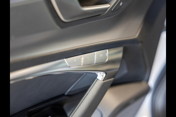 Audi A6 Avant 50 TFSI e quattro S-Line edition Competition / 299pk / SOH 98% / Maxton / Matrix LED / Sfeerverlichting / Elektrische stoelverstelling met geheugen /