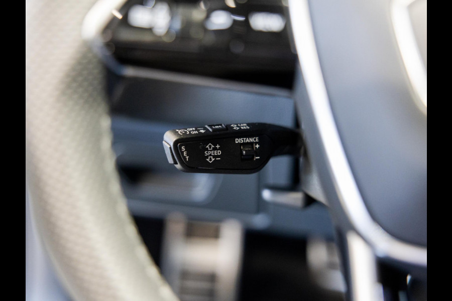 Audi A6 Avant 50 TFSI e quattro S-Line edition Competition / 299pk / SOH 98% / Maxton / Matrix LED / Sfeerverlichting / Elektrische stoelverstelling met geheugen /