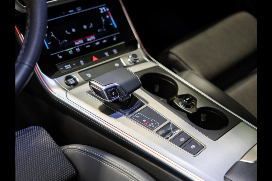Audi A6 Avant 50 TFSI e quattro S-Line edition Competition / 299pk / SOH 98% / Maxton / Matrix LED / Sfeerverlichting / Elektrische stoelverstelling met geheugen /
