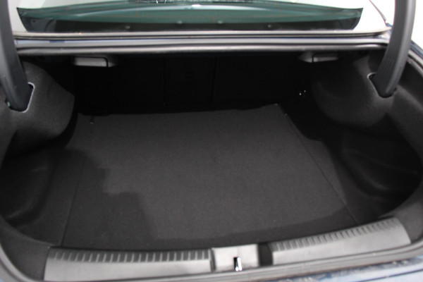 Mercedes-Benz CLA-Klasse 200 Automaat Progressive Navigatie Climate Control Led Trekhaak Stoelverwarming Half Leder Camera