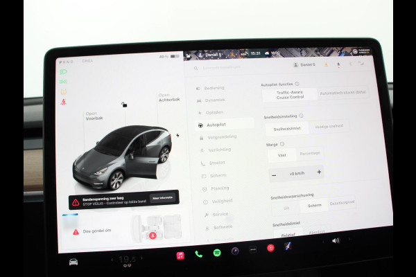 Tesla Model Y Long Range AWD 75 kWh Climate control Adaptieve cruise control Achteruitrijcamera Panoramadak Keyless Stuurverwarming Stoelverwarming LED Navigatie Parkeersensoren