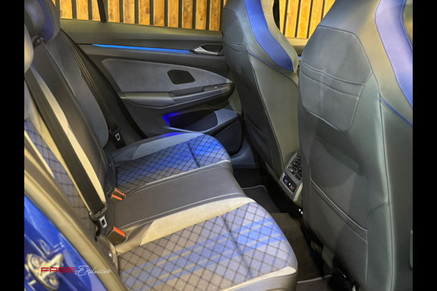 Volkswagen Golf 2.0 TSI R 4Motion / H/K / IQ Lights / HUD / Pano / Camera / Stuurverwarming