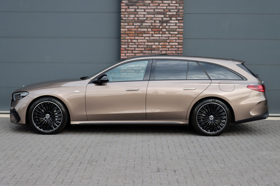 Mercedes-Benz E-Klasse Estate 300 e AMG Line | Hyperscreen | Distronic+ | HUD | 3D-Display | Panoramadak | Burmester | Surround Camera | Trekhaak | Keyless Go |