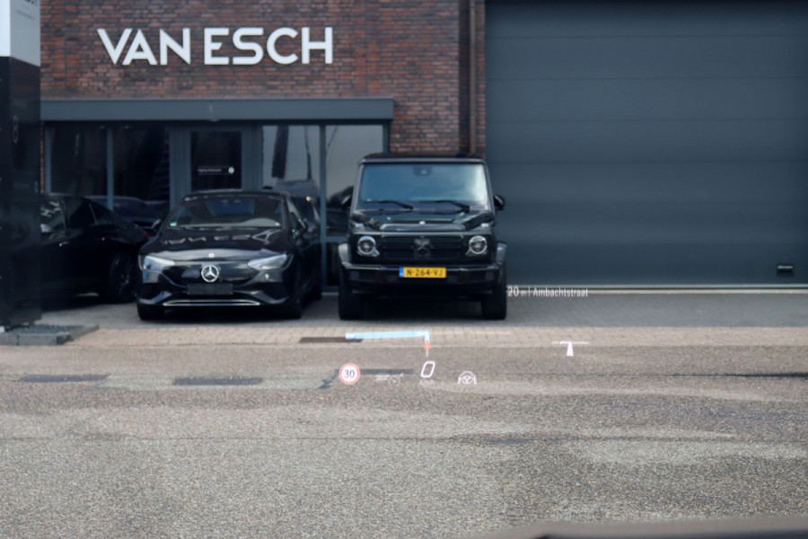 Mercedes-Benz E-Klasse Estate 300 e AMG Line | Hyperscreen | Distronic+ | HUD | 3D-Display | Panoramadak | Burmester | Surround Camera | Trekhaak | Keyless Go |