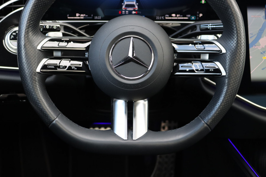 Mercedes-Benz E-Klasse Estate 300 e AMG Line | Hyperscreen | Distronic+ | HUD | 3D-Display | Panoramadak | Burmester | Surround Camera | Trekhaak | Keyless Go |