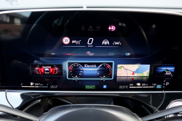 Mercedes-Benz E-Klasse Estate 300 e AMG Line | Hyperscreen | Distronic+ | HUD | 3D-Display | Panoramadak | Burmester | Surround Camera | Trekhaak | Keyless Go |
