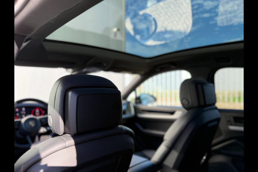 Porsche Cayenne Coupé 3.0 E-Hybrid | Sport Chrono | Panodak | Passagiersdisplay | Bose Audio | Luchtvering | Facelift | BOMVOL