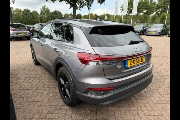 Audi Q4 e-tron 40 Advanced edition 77 kWh / SOH 94,5% / Camera / CarPlay / RS Seats / Warmtepomp / 19'' / Matrix LED / Stoelverwarming / Dodehoek / DAB / ACC