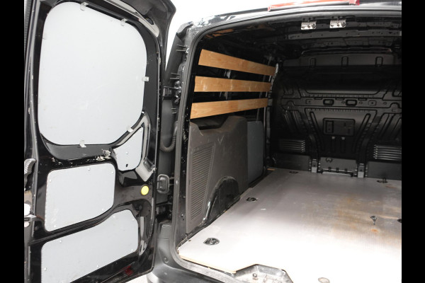 Ford Transit Connect 100pk Automaat L2 Trend Navigatie Camera Parkeersensoren Cruise control 3 Zits