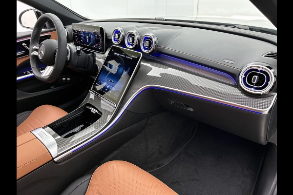 Mercedes-Benz C-Klasse 300 e 140 Years Edition |  Comfortpakket Plus | Nightpakket | Parkeerpakket met 360°-camera | Trekhaak | Panoramaschuifdak | Middenconsole metaalstructuur | DISTRONIC | GUARD 360° Plus | 19" multispaaks lichtmetalen AMG-velgen |