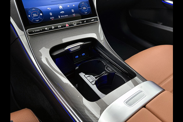 Mercedes-Benz C-Klasse 300 e 140 Years Edition |  Comfortpakket Plus | Nightpakket | Parkeerpakket met 360°-camera | Trekhaak | Panoramaschuifdak | Middenconsole metaalstructuur | DISTRONIC | GUARD 360° Plus | 19" multispaaks lichtmetalen AMG-velgen |