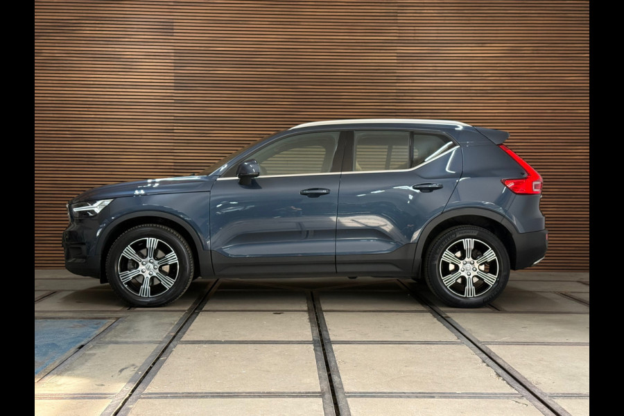 Volvo XC40 2.0 T4 Inscription | Parkeer assist Pro | CarPlay | Winter Pakket | LED | Ambient | Rij Assist Pro | Keyless | NAP