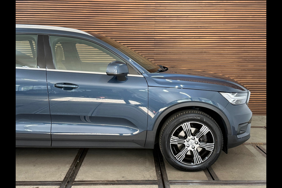 Volvo XC40 2.0 T4 Inscription | Parkeer assist Pro | CarPlay | Winter Pakket | LED | Ambient | Rij Assist Pro | Keyless | NAP