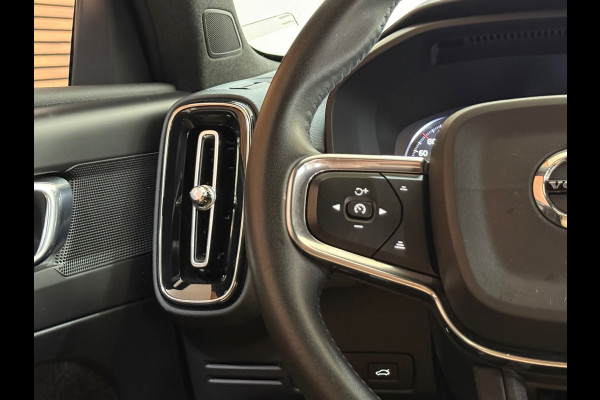 Volvo XC40 2.0 T4 Inscription | Parkeer assist Pro | CarPlay | Winter Pakket | LED | Ambient | Rij Assist Pro | Keyless | NAP